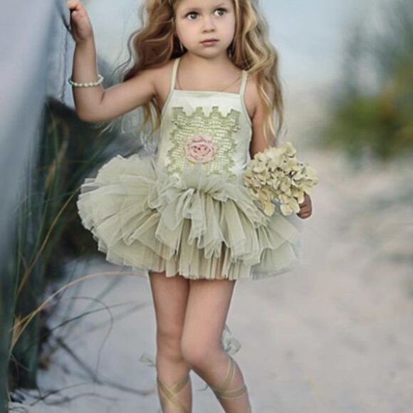 Dollcake Green A Little Star Struck Tutu, size 3 - Picture 1 of 9